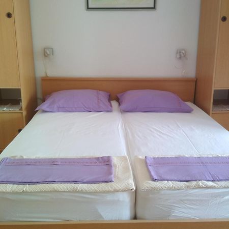 Apartmani Carevic Baška Voda Esterno foto